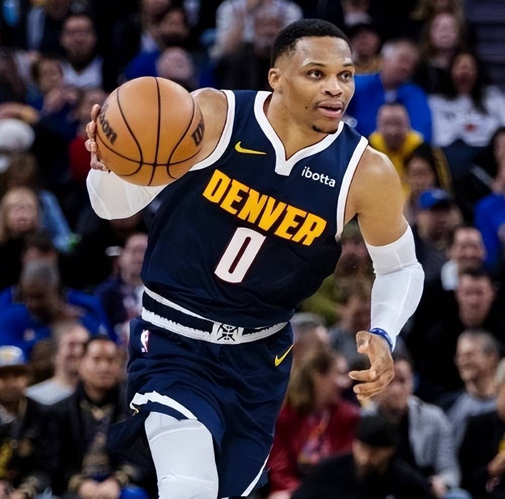 纵观全场比 纵观全场比